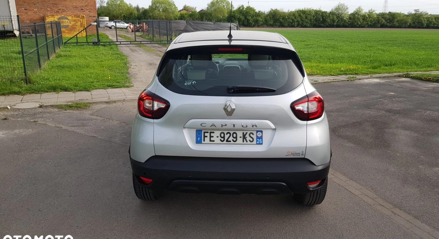 Renault Captur cena 28900 przebieg: 71526, rok produkcji 2019 z Prochowice małe 781